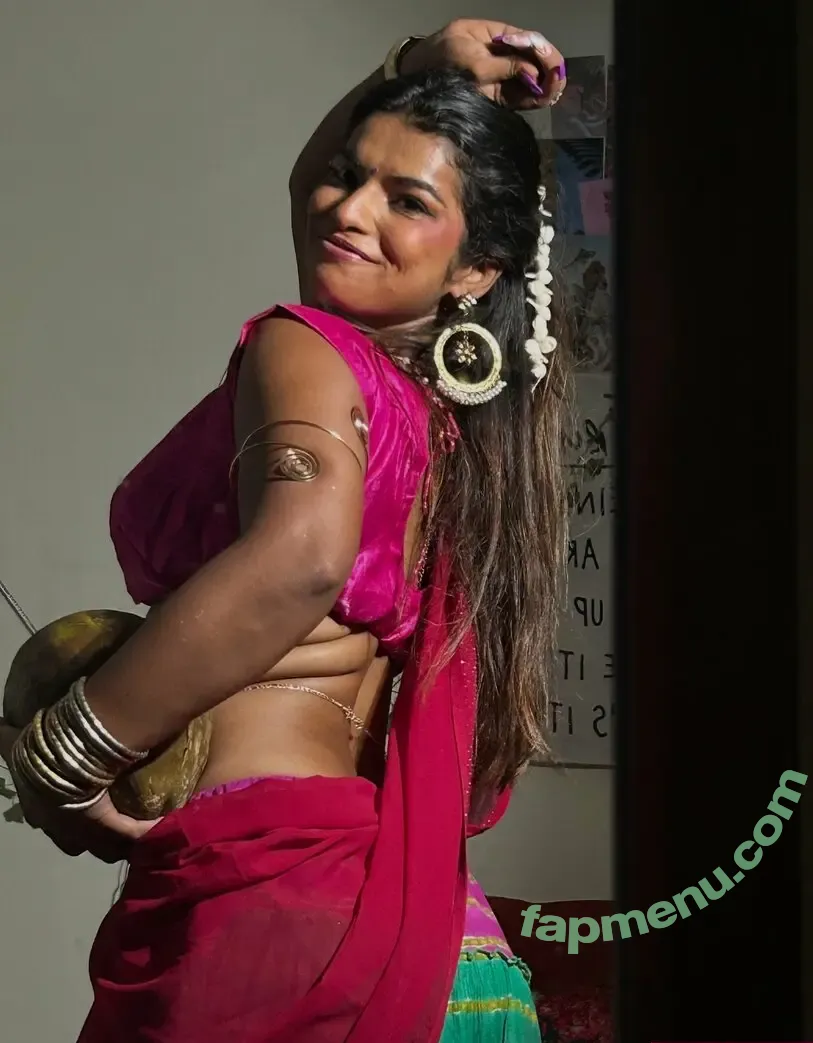 Nidhi Goel nude photo #0111 (Mjnidhi / Moodybeasty)