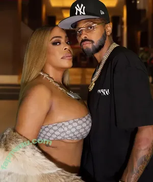 Niecy Nash / niecynash1 nude photo #0129