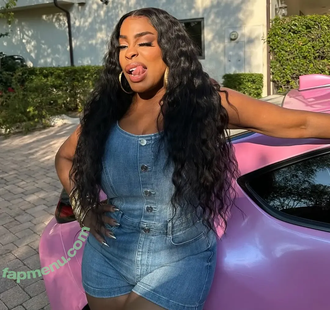 Niecy Nash nude photo #0124 (niecynash1)
