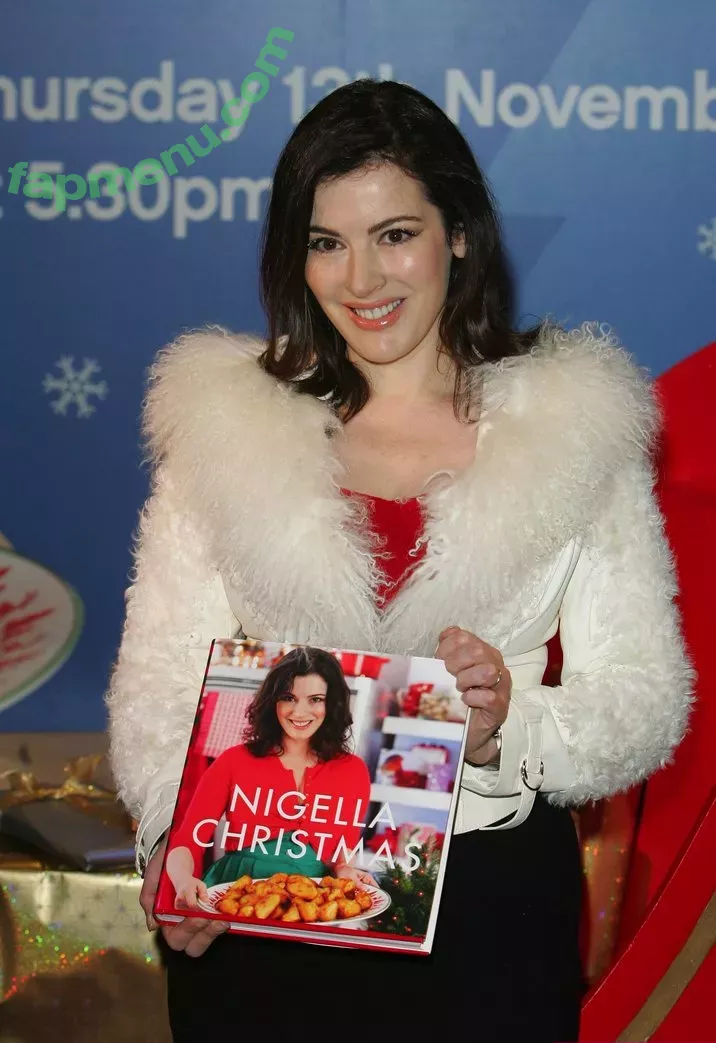 Nigella Lawson nude photo #0079 (nigellalawson)