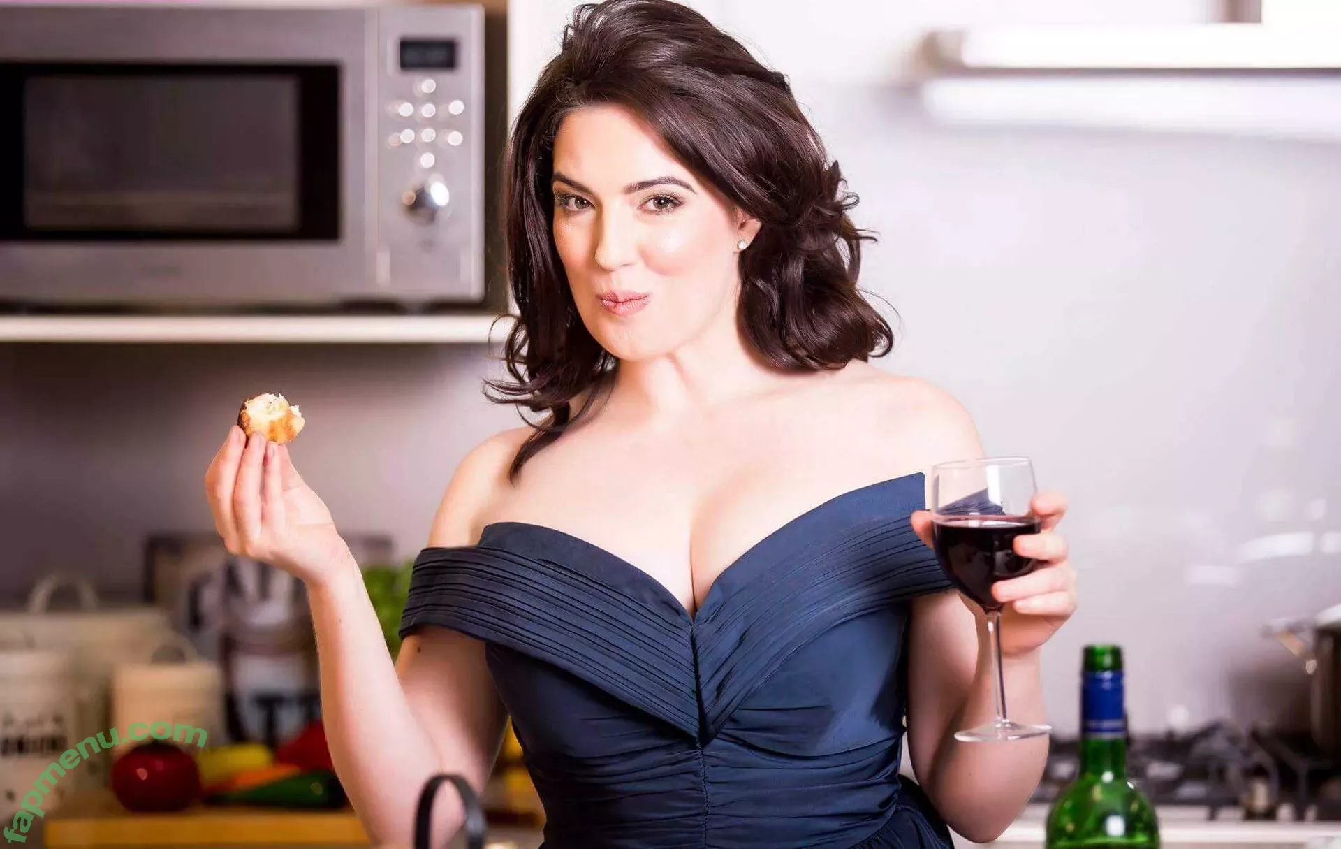 Nigella Lawson nude photo #0270 (nigellalawson)