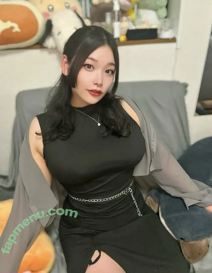 nightrolling_ nude photo #0002 (nightrolling_2)