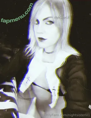 nightsisterlil1 / nightsh1ft_ nude photo #0044