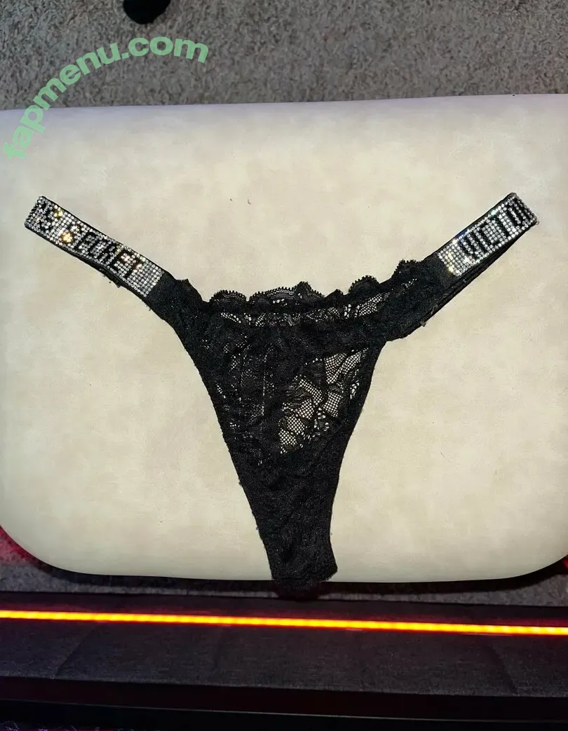 niiathefreak nude photo #0168 (niiathefreak)