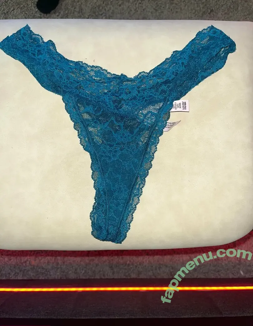 niiathefreak nude photo #0172 (niiathefreak)