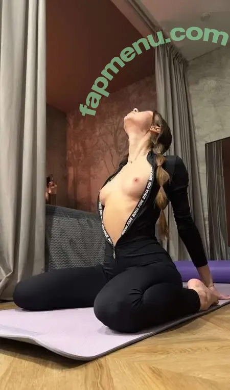 Nika Lodge nude photo #0009 (Nika Lodge)