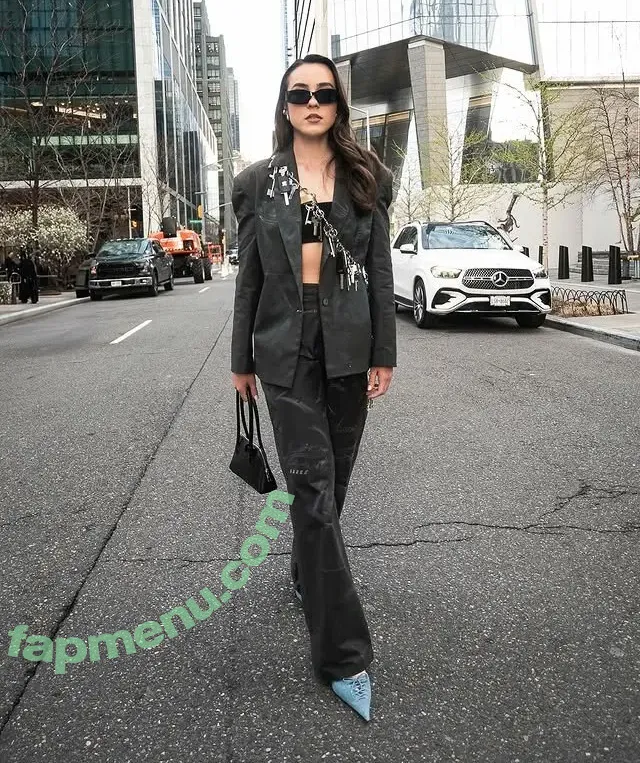 Nika Muhl nude photo #0006 (nika.muhl)