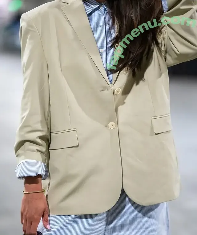 Nika Muhl nude photo #0008 (nika.muhl)