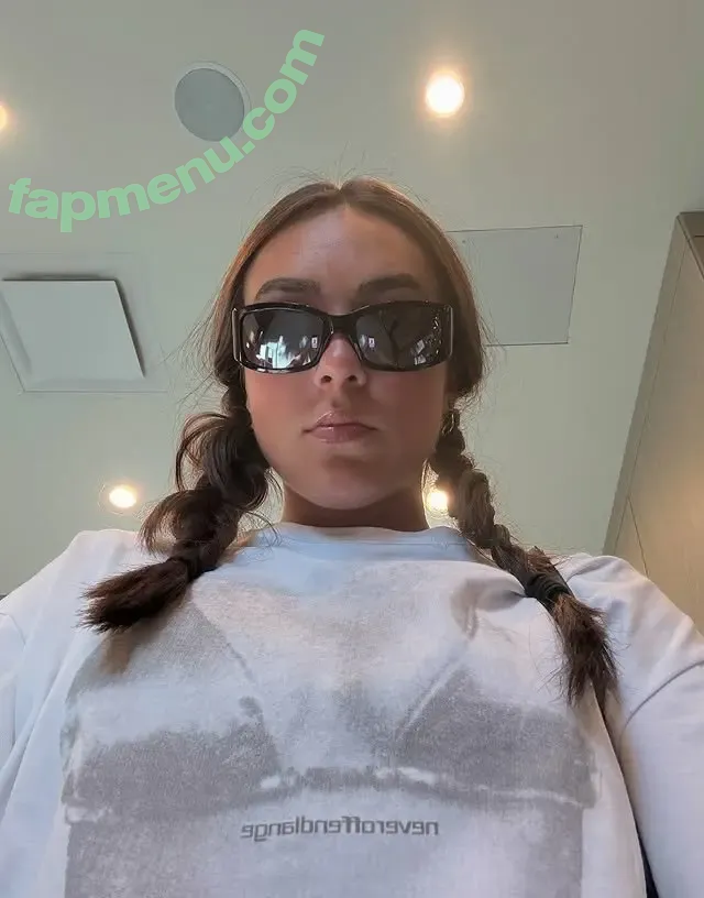 Nika Muhl nude photo #0013 (nika.muhl)