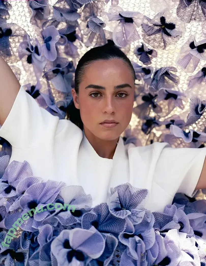 Nika Muhl nude photo #0034 (nika.muhl)