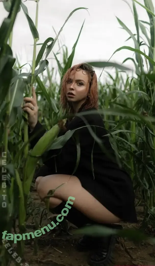 Nika Sofie nude photo #0110 (nikasofie)