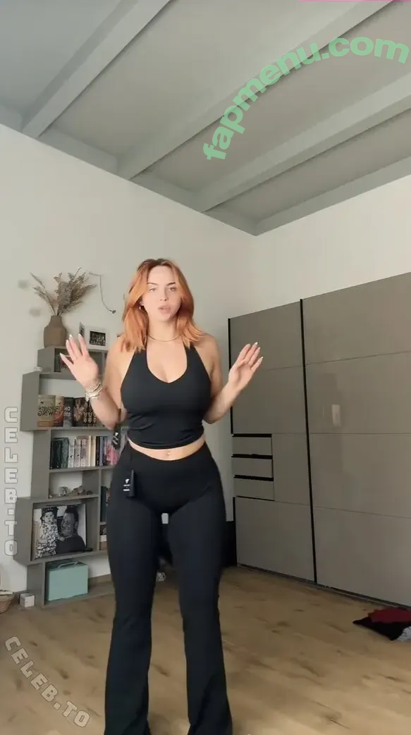 Nika Sofie nude photo #0123 (nikasofie)