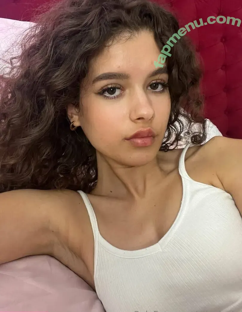 nikadevis nude photo #0036 (nikadevis)