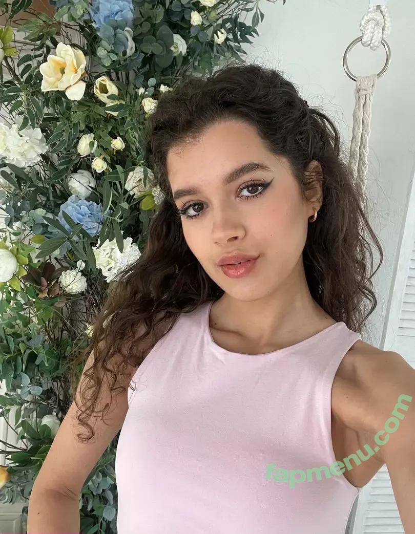 nikadevis nude photo #0047 (nikadevis)