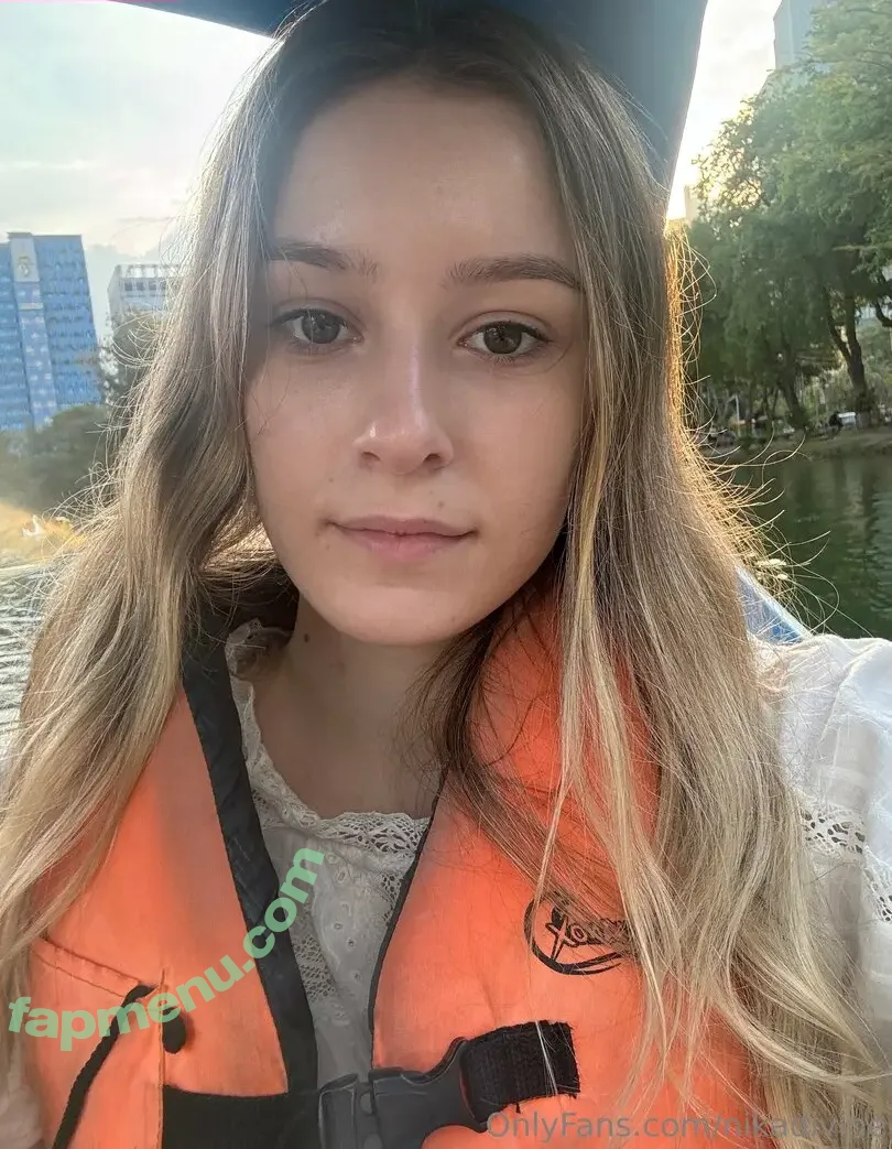 nikadivine nude photo #0009 (nikagodess)