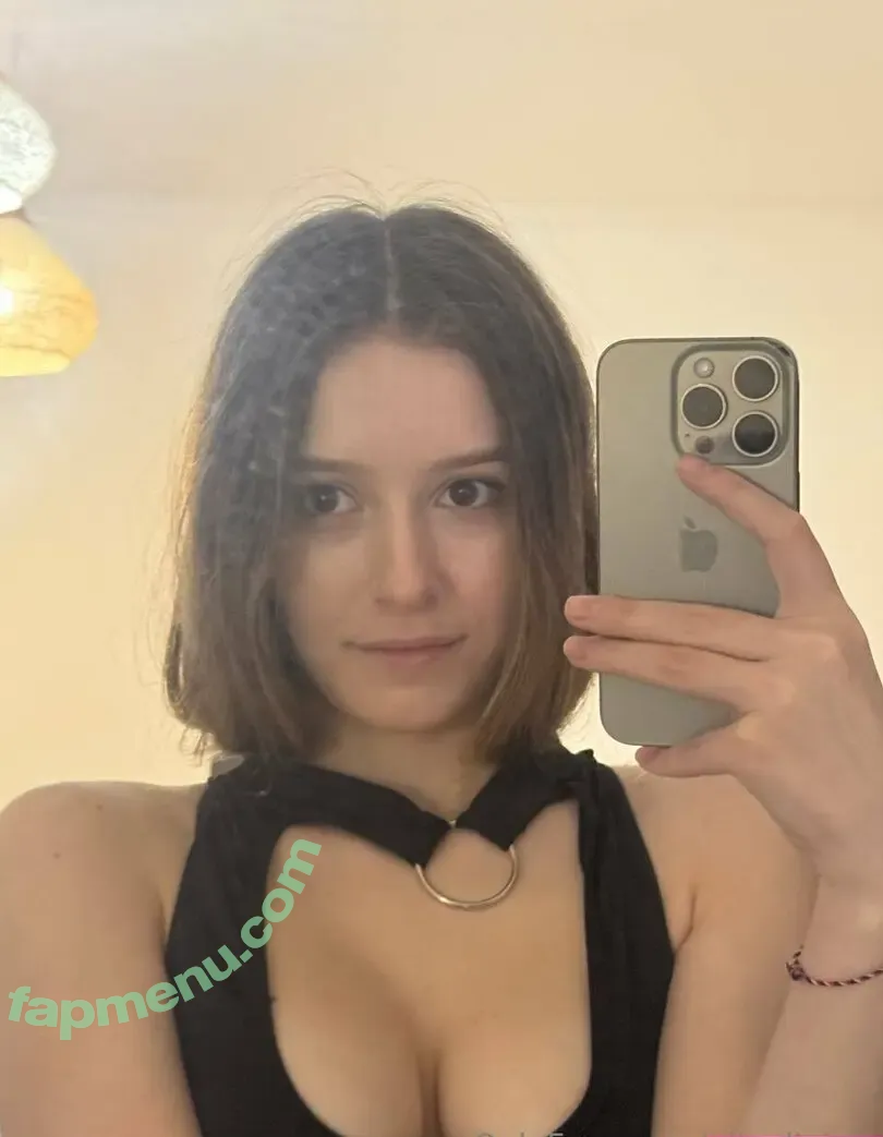 nikadivine nude photo #0031 (nikagodess)