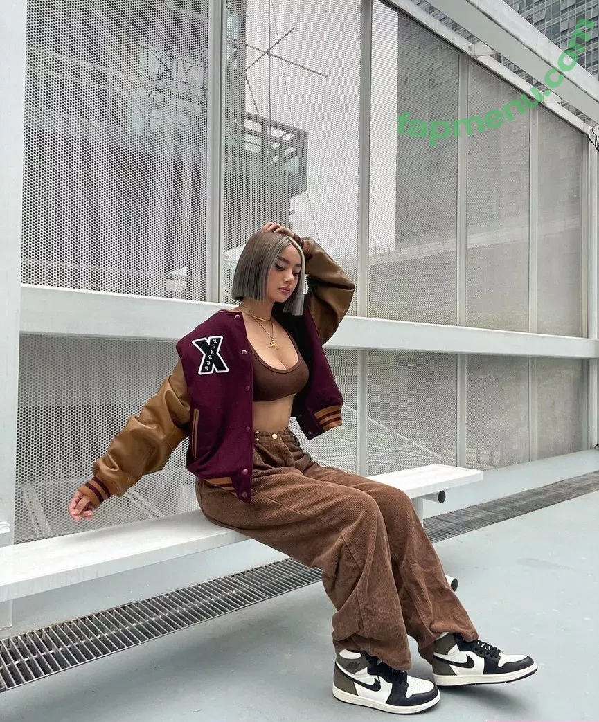 nikahigashionna nude photo #0034 (nikahigashionna)