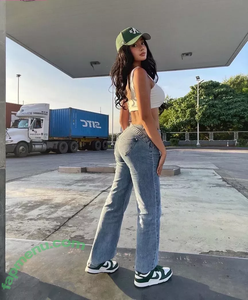 nikahigashionna nude photo #0105 (nikahigashionna)