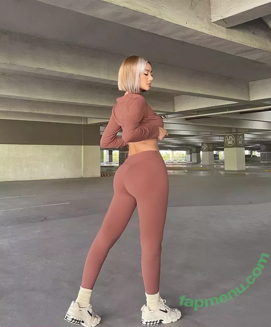 nikahigashionna nude photo #0125 (nikahigashionna)