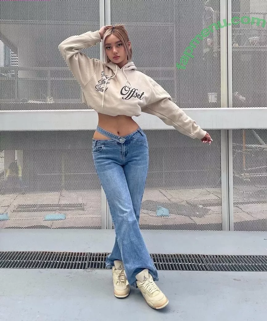 nikahigashionna nude photo #0161 (nikahigashionna)