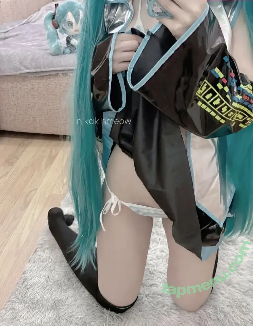 nikakihmeow nude photo #0007 (nikimeow_)