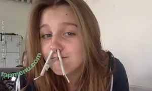 Nike101 / nikehunderteins nude photo #0097