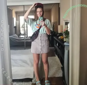 Nike101 / nikehunderteins nude photo #0098