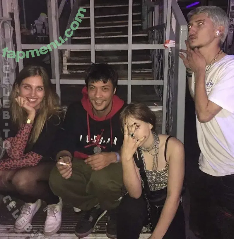 Nike101 nude photo #0072 (nikehunderteins)