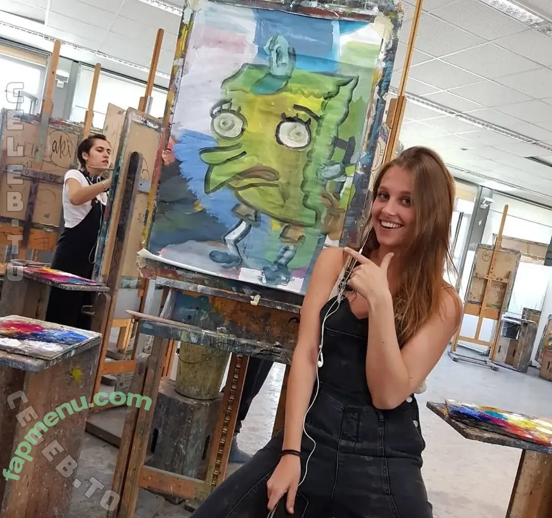 Nike101 nude photo #0080 (nikehunderteins)