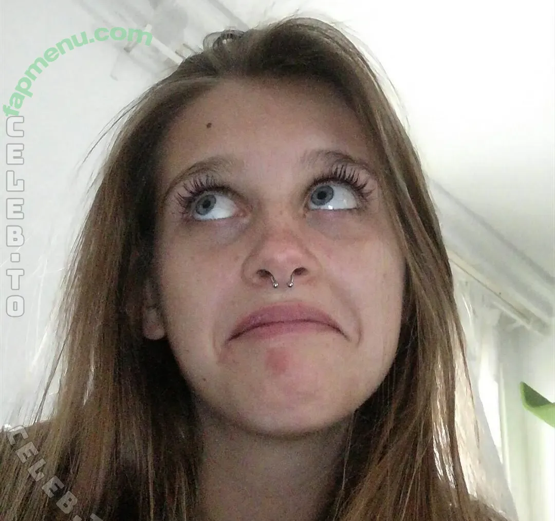 Nike101 nude photo #0090 (nikehunderteins)