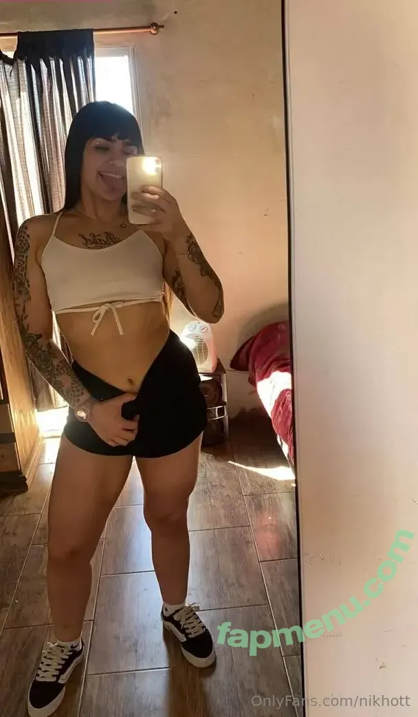 nikhott nude photo #0061 (nikkithot)
