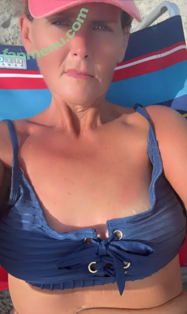 niki.j nude photo #0052 (nikijofficial)