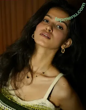 Niki Lalwani / nikilalwani_27 nude photo #0040