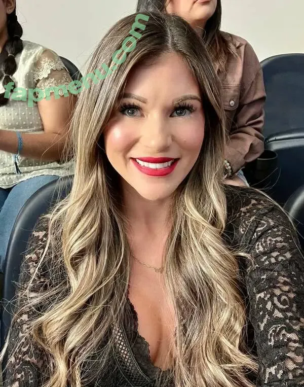 niki_nextdoor nude photo #0008 (nikizefanya)