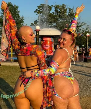 Niki Peacock / presidentniki nude photo #0154