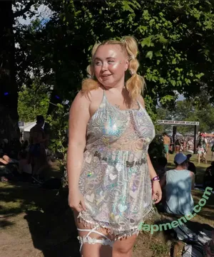 Niki Peacock / presidentniki nude photo #0175