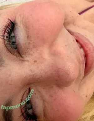 Niki Peacock / presidentniki nude photo #0783