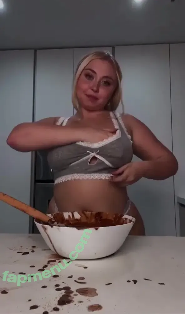 Niki Peacock nude photo #0229 (presidentniki)