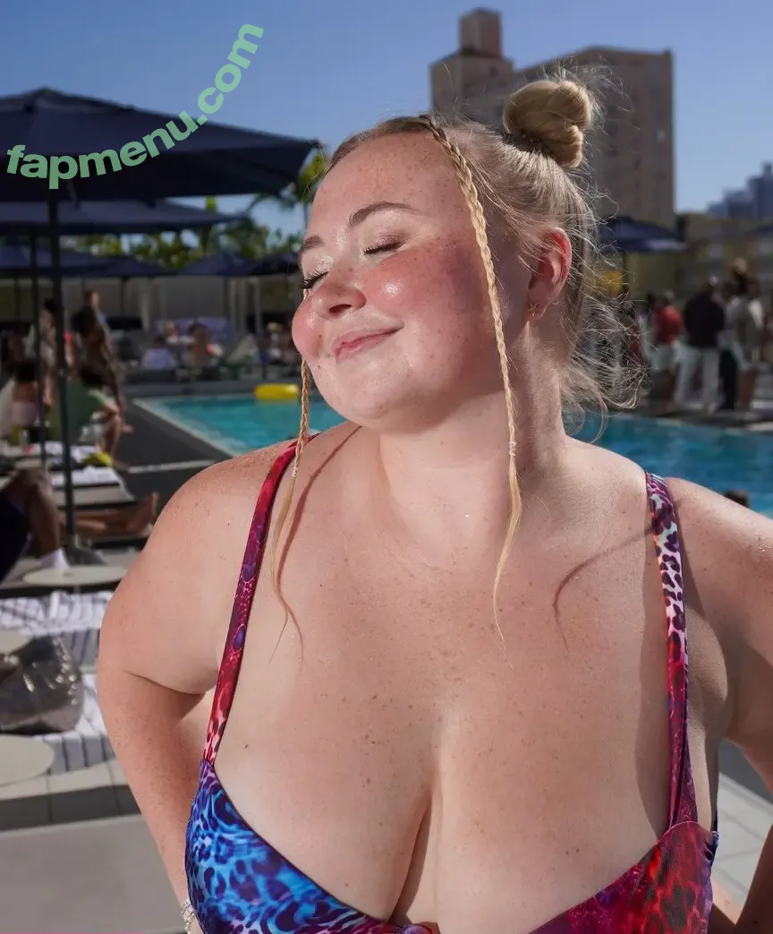 Niki Peacock nude photo #0604 (presidentniki)