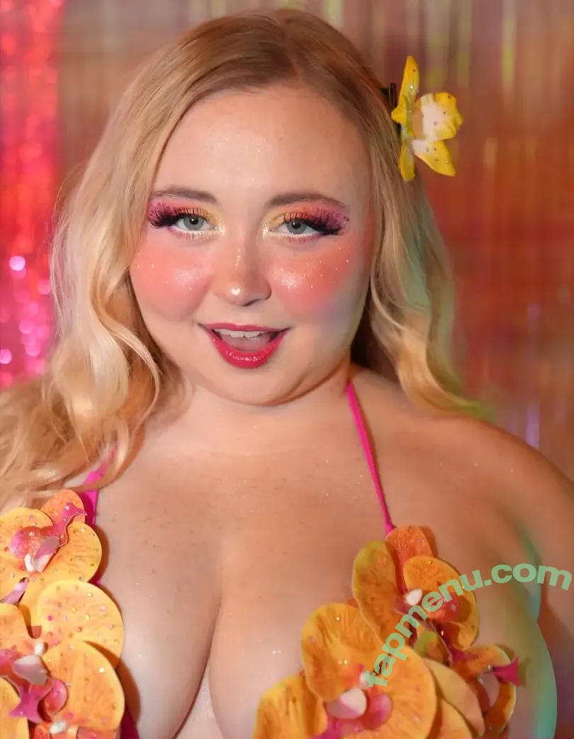 Niki Peacock nude photo #0744 (presidentniki)