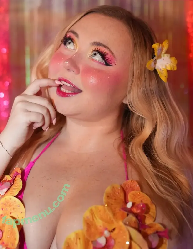 Niki Peacock nude photo #0746 (presidentniki)