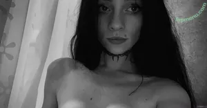  nude photo #0001
