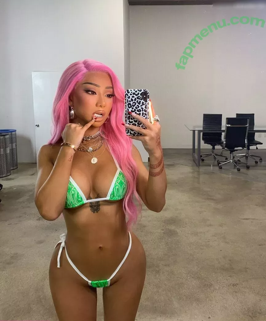 Nikita Dragun nude photo #0024 (nikitadragun)