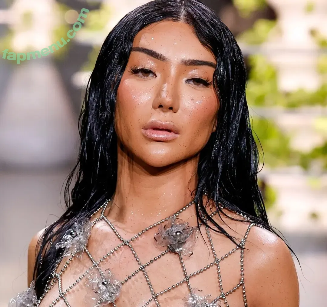 Nikita Dragun nude photo #0055 (nikitadragun)