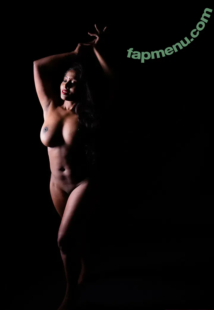 Nikita Gokhale nude photo #0019 (Nikita Gordijn / nikitagokhale)