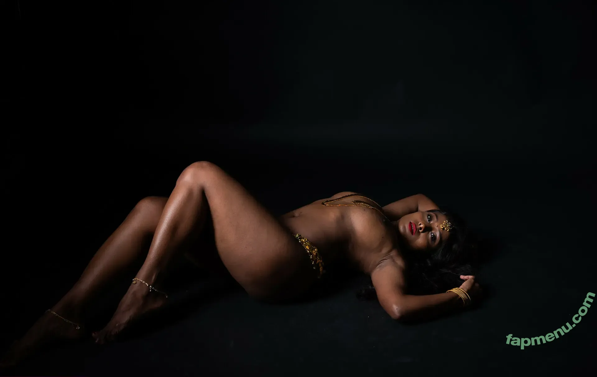 Nikita Gokhale nude photo #0026 (Nikita Gordijn / nikitagokhale)