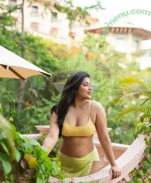 Nikita Sharma / nikitasharma_official nude photo #0025