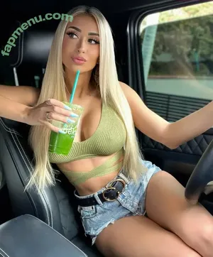 Nikita Sullivan / nikkisandiego nude photo #0334