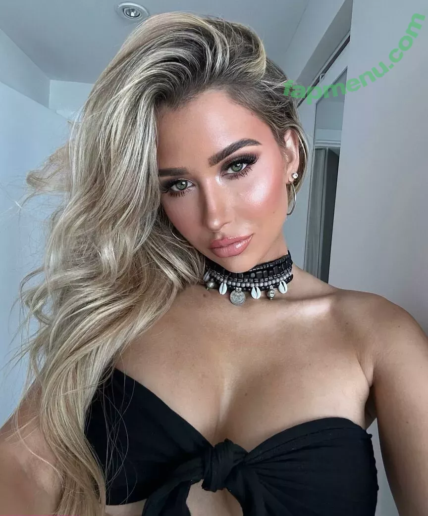 Nikita Sullivan nude photo #0005 (nikkisandiego)