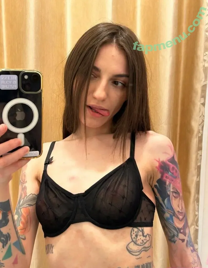 nikkajinx nude photo #0011 (nikkajinx)